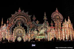 جشنواره‌ی زمستانی نور + تصاویر