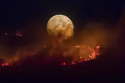 تصاویری از آتش‌سوزی در منچستر انگلیس