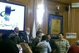 آشتی کنان دبیر و جدیدی به صحن شورای شهر تهران/عکس