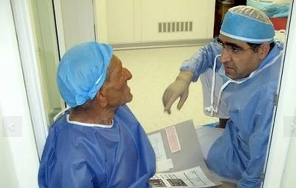 عکس هایی از وزیر بهداشت که تاکنون ندیده اید