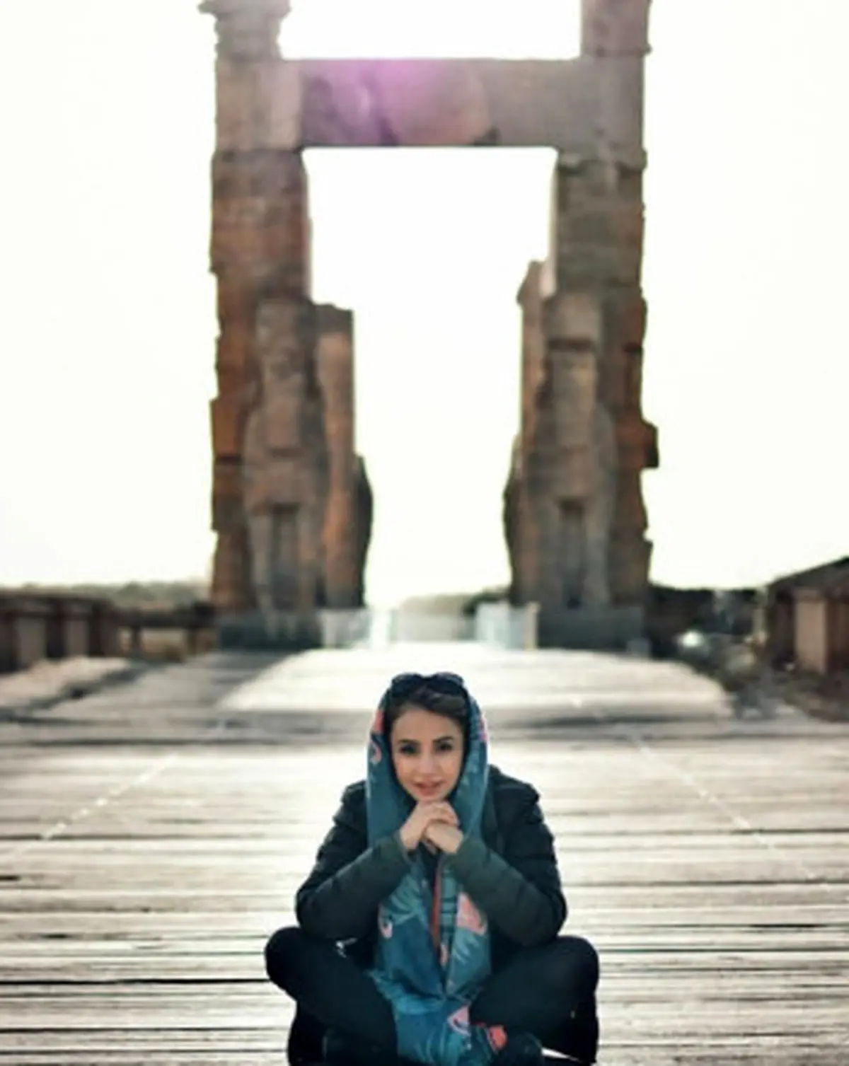 عکس خاص شبنم قلی خانی در تخت جمشید