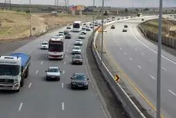 ترافیک نیمه سنگین در محور هراز