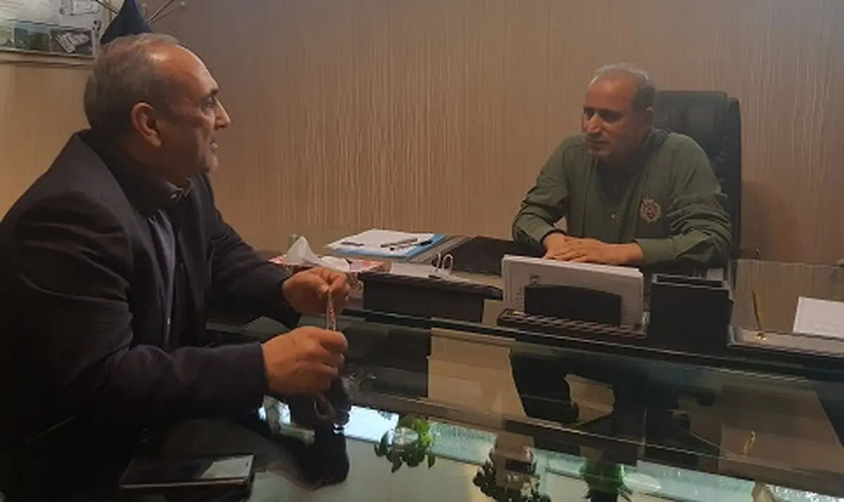 دیدار گرشاسبی با تاج