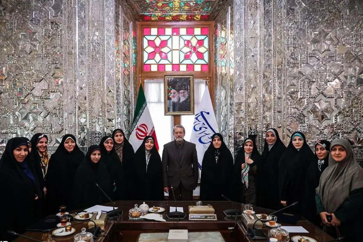 تصاوير: دیدار رییس مجلس شورای اسلامی با بانوان نماینده
