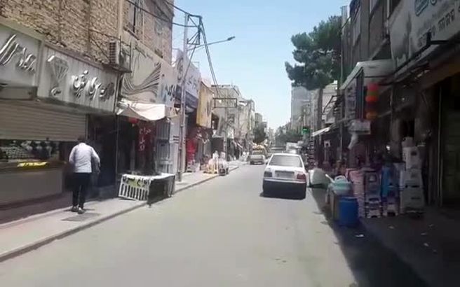 دزدی مسلحانه از یک طلافروشی با کلاشینکف + ویدئو
