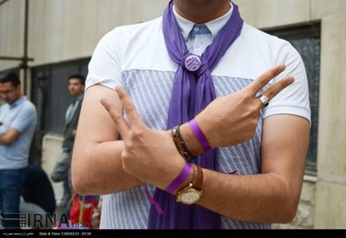 حواشی تصویری گردهمایی جوانان حامی روحانی