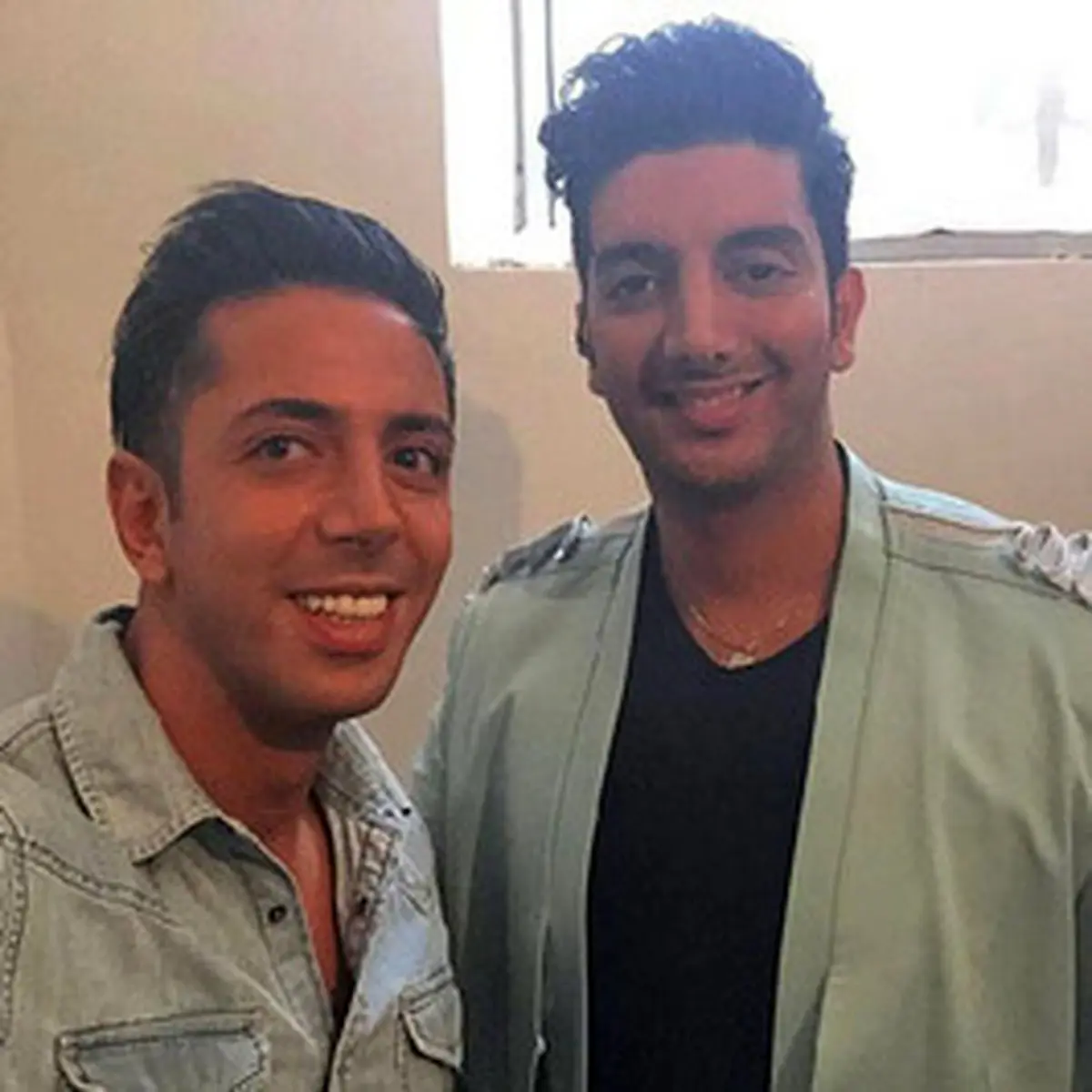 شباهت عجیب دو خواننده به یکدیگر/عکس