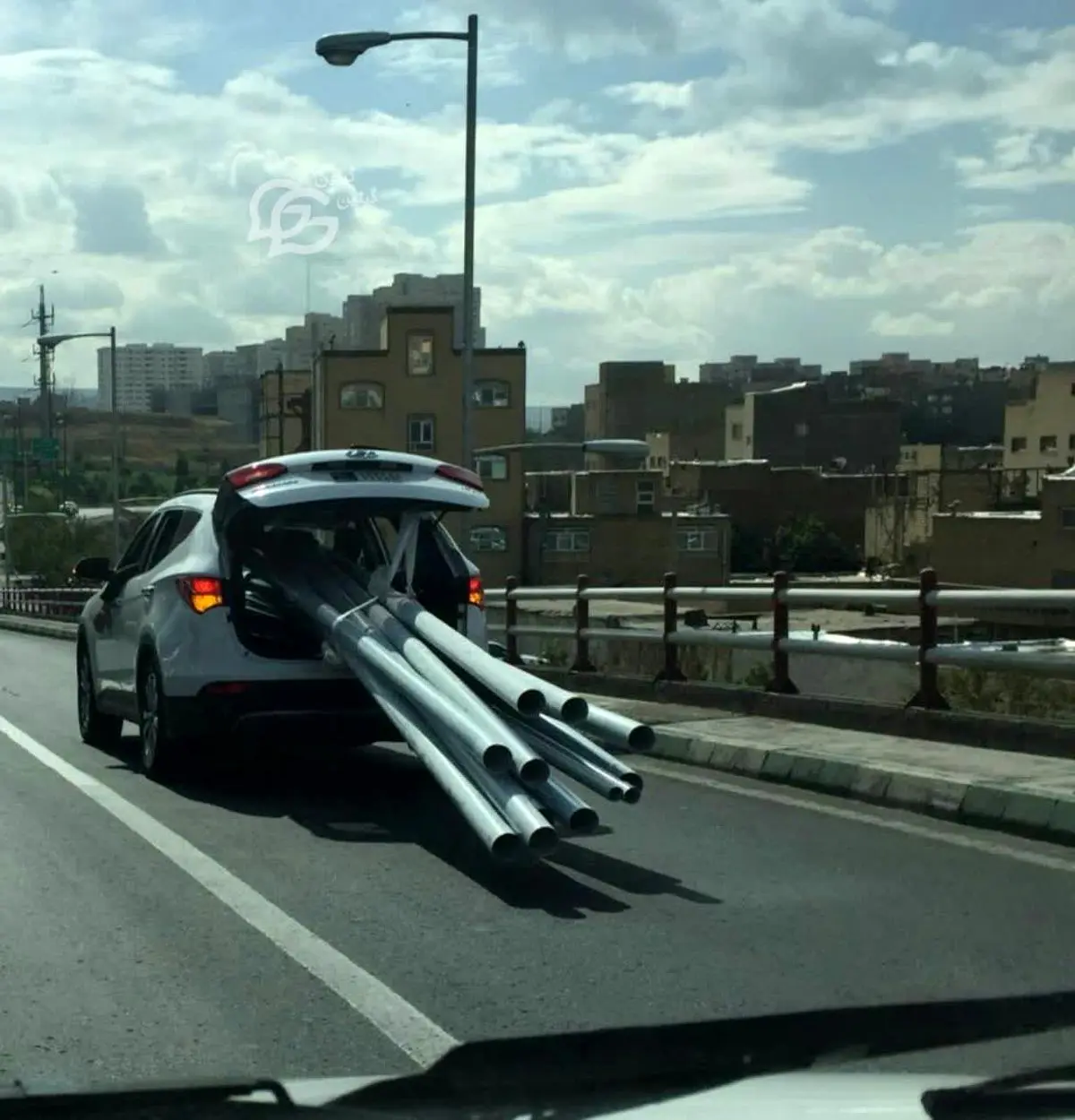 شرکتای خودروسازی بادیدن این عکس تولید وانت رو متوقف کردن؛ طنز / عکس