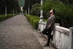 پوزیشن جذاب بابک جهانبخش + عکس