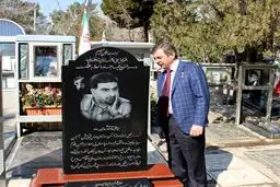 ادای احترام فضانورد روس به پدر صنعت موشکی ایران