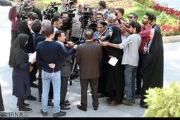 تصاویر: حاشیه‌های جلسه امروز هیأت دولت