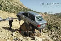 پرواز ناموفق پراید در جاده/عکس