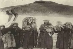 عکسی جالب از عروس ترکمن دوره قاجاریه