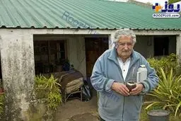 فقیرترین رئیس‌جمهور جهان+عکس