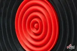 با این کفش هوشمند موسیقی را زیر پای خود حس کنید +تصاویر