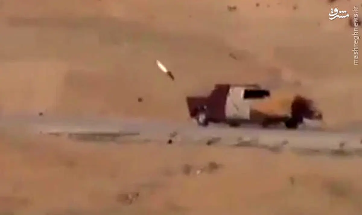 لحظه انهدام خودروی انتحاری داعش +عکس