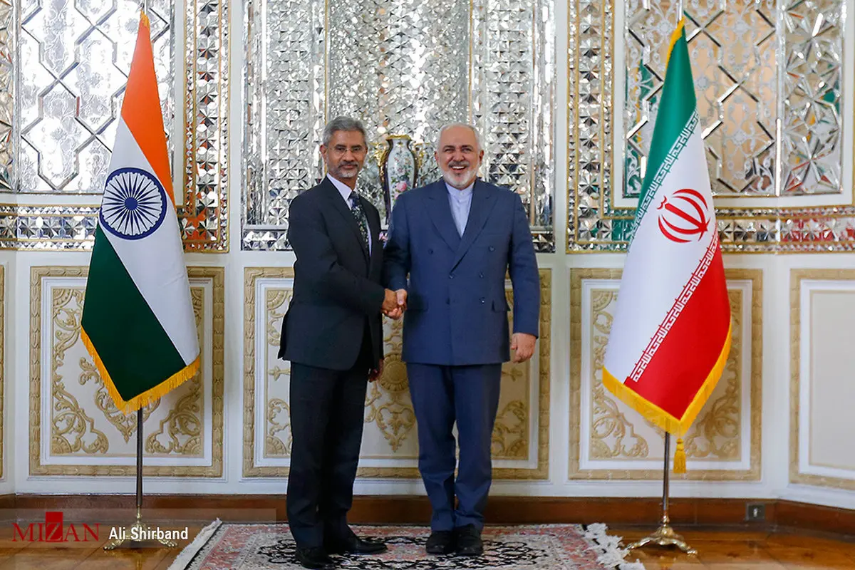 عکس / دیدار وزیر امور خارجه هند با ظریف