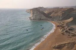 تجربه قدم زدن بر روی شن های مریخی سواحل پارسیان / تصاویر