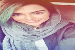 رنگ موی متفاوت دنیا مدنی در سلفی جدیدش