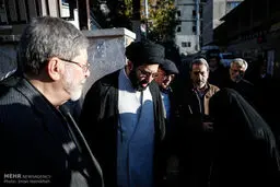 از فرزند رهبری تا وزیر دولت هاشمی در مراسم تشییع شاعر آئینی/تصاویر