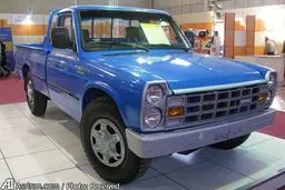 تفاوت نیسان آبی ما و نیسانی که در دنیا تولید می شود! /عکس