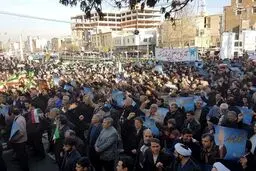تصاویری از راهپیمایی مردمی علیه اغتشاشات اخیر