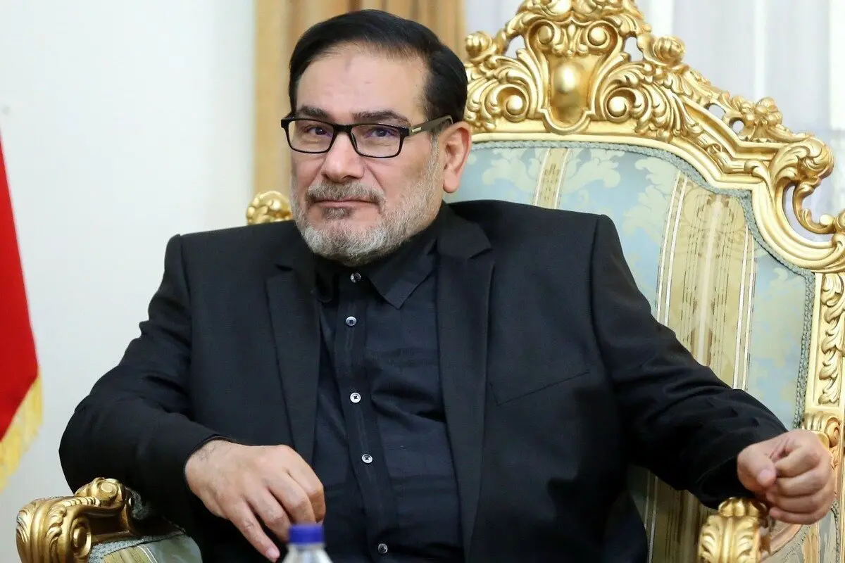 شمخانی: عراقچی با اختیارات کامل به عمان می‌رود