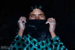 زنانی که با عکس شوهرانشان زندگی می‌کنند /تصاویر