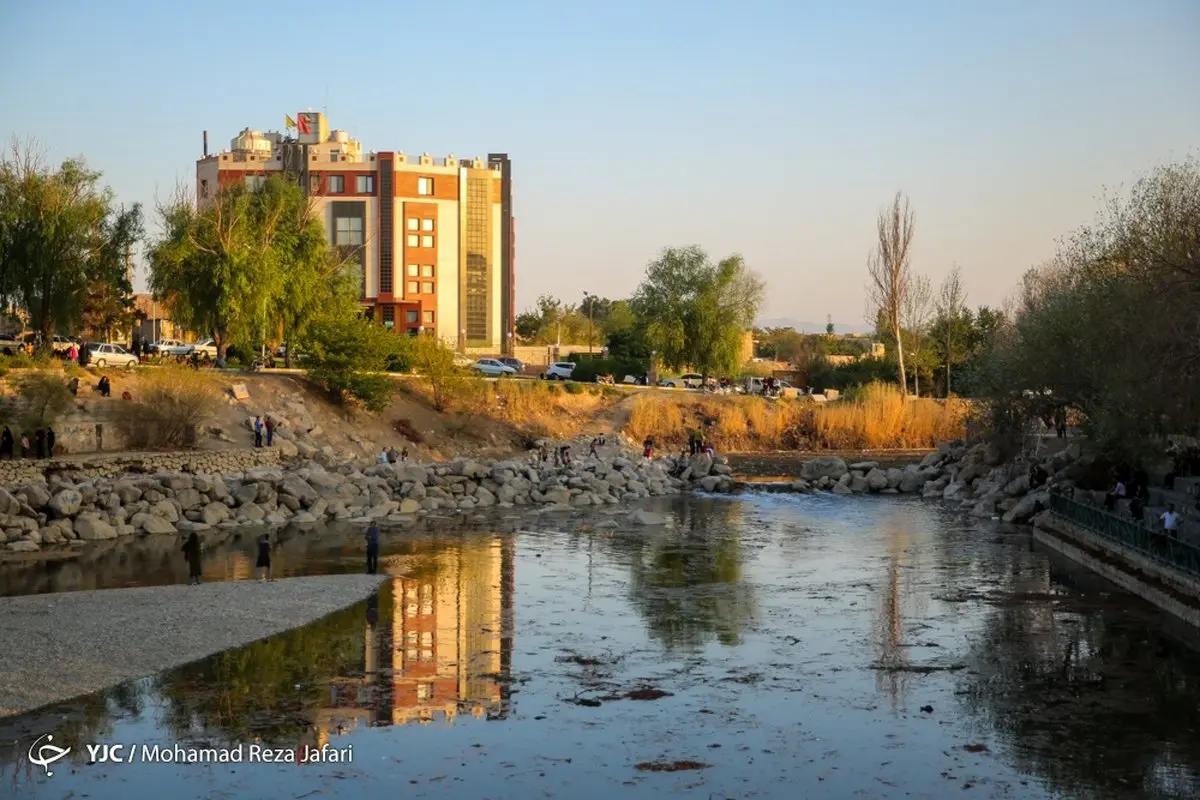 زاینده‌رود جاری شد اما به اصفهان نمی‌رسد/تصاویر