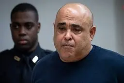 تجاوز وحشیانه مامور پست به دختر 12 ساله در مسافرخانه + عکس