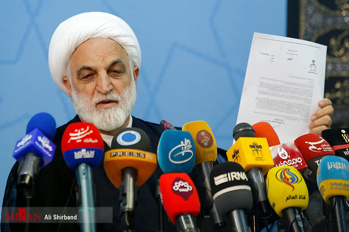 تصاویری از حواشی یکصد و نوزدهمین نشست خبری سخنگوی قوه قضائیه