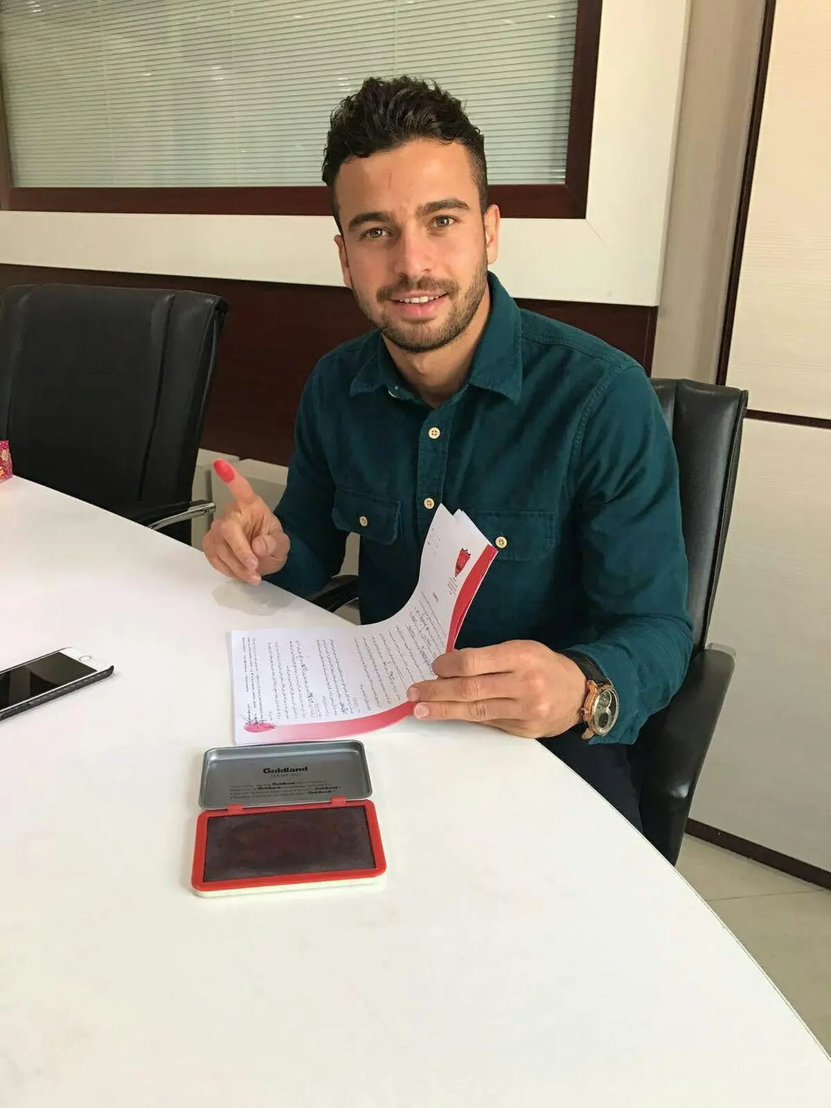 بمب نقل و انتقالات پرسپولیسی شد + عکس