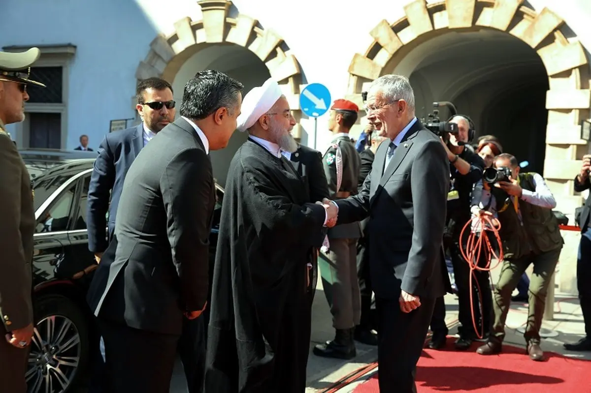 استقبال رسمی رئیس‌جمهور اتریش از روحانی/تصاویر