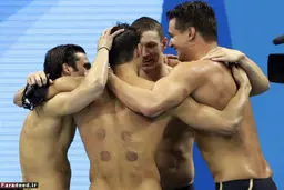 پایان تاریخ‌سازی فلپس با اشک و افتخار+تصاویر