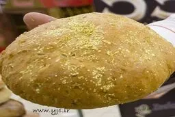 نان سنتی 500 هزارتومانی/عکس