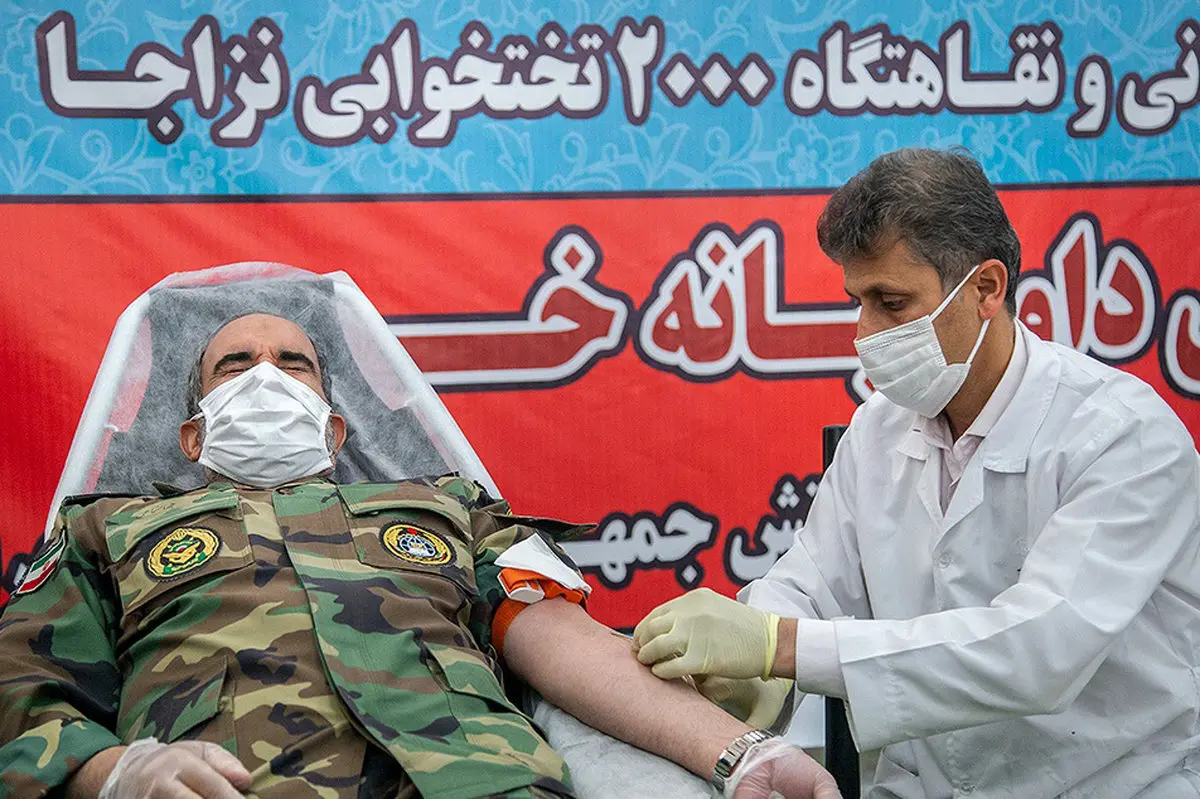 اهدای خون ارتشیان + عکس