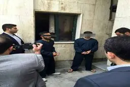 تصویر دزدانی که دیوار بانک ملی را سوراخ کردند