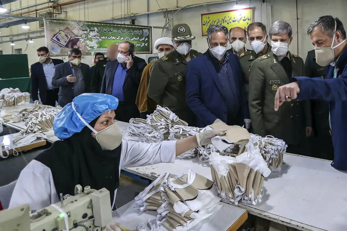 آقای وزیر در کارخانه تولید ماسک های پیشرفته یونی +‌ عکس