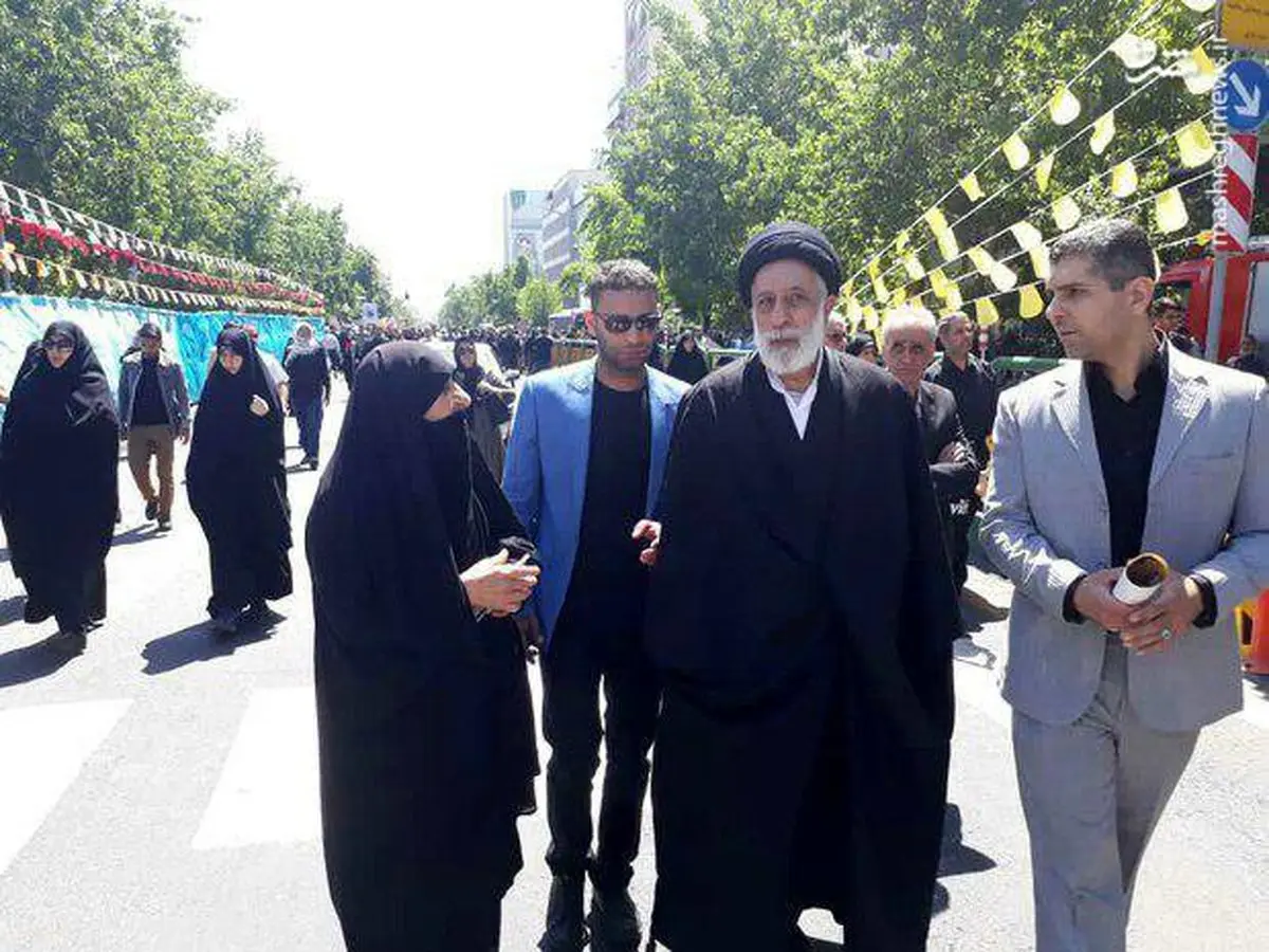 عکس/ برادر رهبر انقلاب در راهپیمایی روز قدس