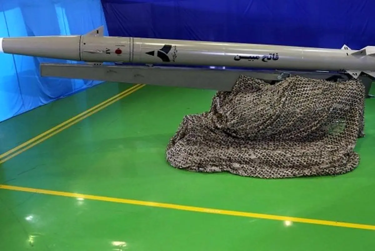 رونمایی از نسل جدید موشک های نقطه زن زمینی و دریایی + عکس