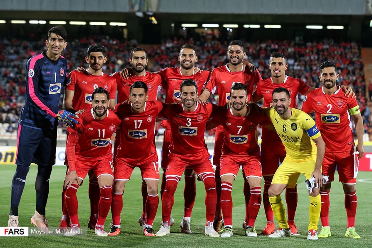 عکس یادگاری ژاوی با تیم پرسپولیس