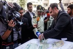 کشف اسکناس‌های جعلی در تهران / تصاویر