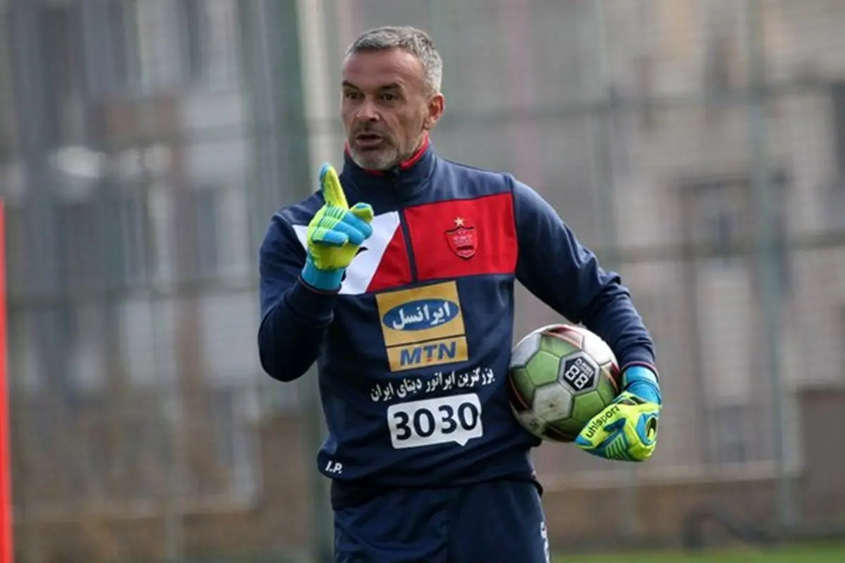 خشم مربی پرسپولیس از انتشار عکس جنجالی/ عکاس اخراج شد