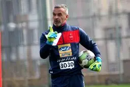 خشم مربی پرسپولیس از انتشار عکس جنجالی/ عکاس اخراج شد