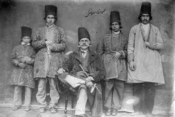 عکس/پدر و پسران در دوره قاجار
