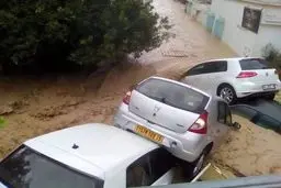 باران سیل آسا در تونس یک قربانی گرفت / عکس