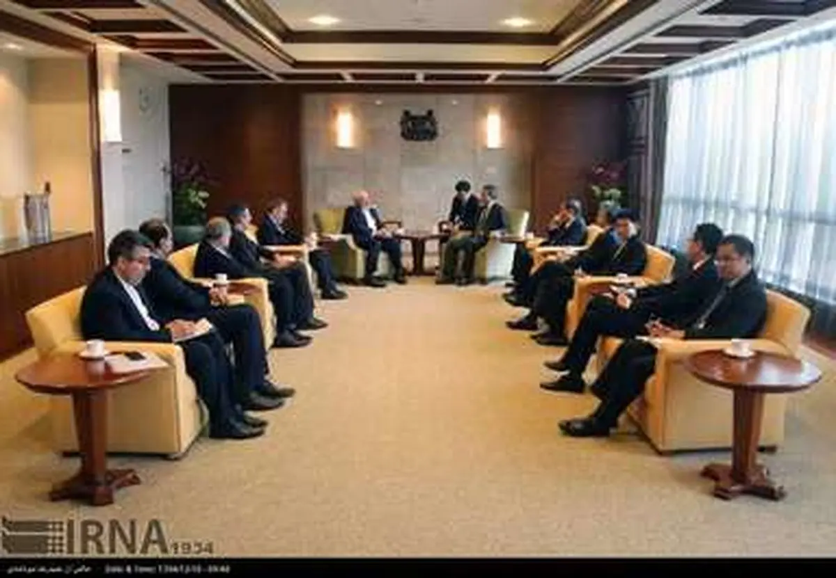 حاشیه‌های سفر ظریف به سنگاپور/ تصاویر