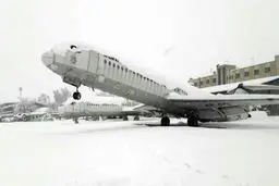 اتفاقی عجیب برای یک هواپیما در مهرآباد/عکس