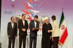 تقدیر روحانی از برگزیدگان کنکور سراسری /عکس