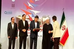 تقدیر روحانی از برگزیدگان کنکور سراسری /عکس